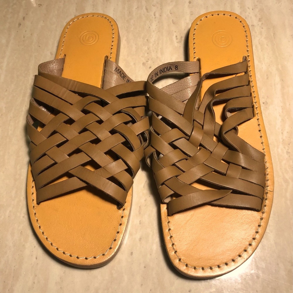 Urban Outfitters slip on sandals